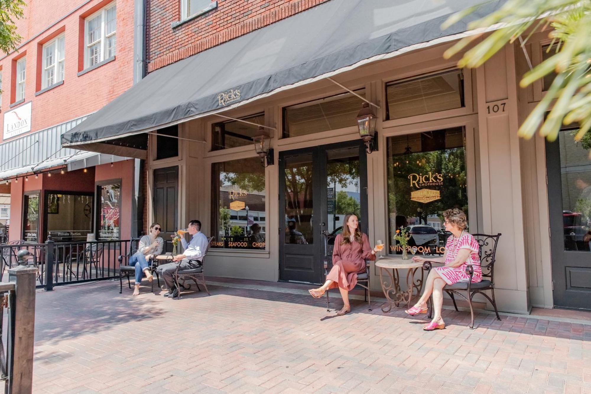 Grand Hotel McKinney Exterior photo
